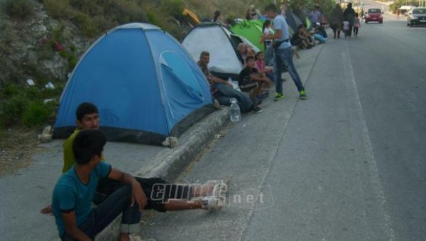 Κλείνει ο Καρά Τεπές, όλοι πάνε Μόρια