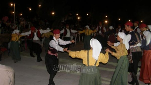 Τμήμα παραδοσιακών χορών