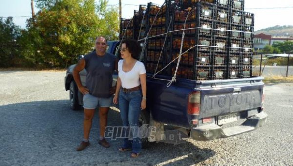 20 τόνοι ροδάκινα για τους άπορους συνδημότες μας