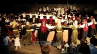 Χορεύουν οι Ανεμωτίσιοι της Αθήνας