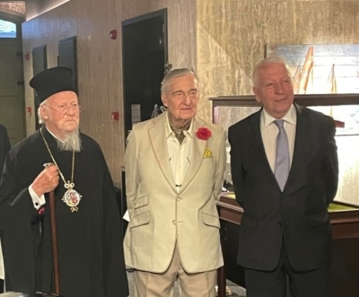 Ο Πατριάρχης και αρκετοί Έλληνες επίσημοι στο Μουσείο Κότς