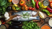 Μεσογειακή Διατροφή και Καρκίνος: πώς η προσκόλληση στην παραδοσιακή μας διατροφή, μπορεί να μειώσει τον κίνδυνο να νοσήσουμε