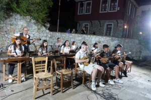 Τα Σαντούρια Αγιάσου στο Φεστιβάλ Ψυχικής Υγείας