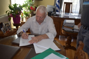 €5εκ. για το δρόμο Μεγαλοχωρίου - Αγιάσου