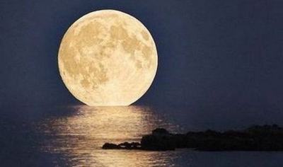 Αυγουστιάτικη Φεγγαράδα στον Άγιο Στέφανο
