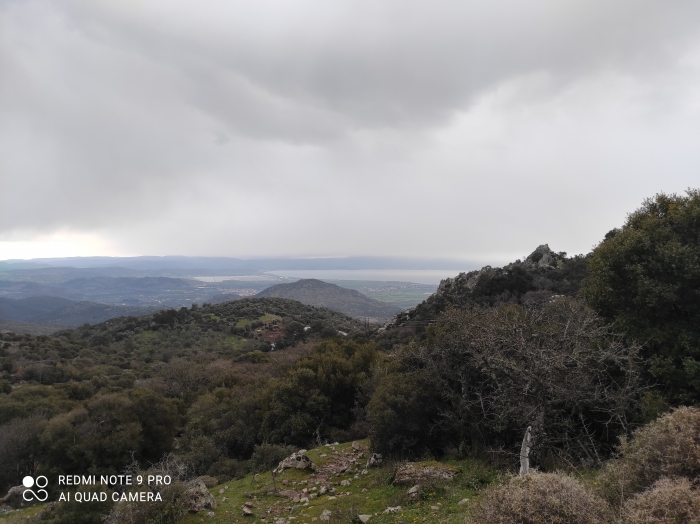 Χιόνια στα ορεινά και στο δρόμο Μυτιλήνης - Καλλονής