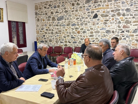 Στιγμιότυπο από την επίσκεψη του Δημάρχου Μυτιλήνης, Παναγιώτη Χριστόφα στα Πάμφιλα 
