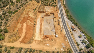 Στιγμιότυπο από τις εργασίες του κολυμβητηρίου στα Θέρμα 