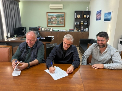 Υπογραφή σύμβασης για την πλακόστρωση στο Μεγαλοχώρι