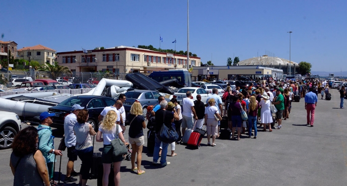 Συζητούν για τον τουρισμό στη Λέσβο