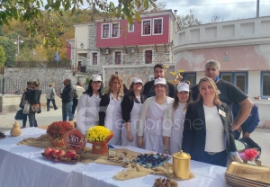 Χάρισαν γεύσεις στην Γιορτή του Κάστανου οι μαθητές της ΕΠΑΣ Μαθητείας ΔΥΠΑ Μυτιλήνης [Vid &amp; Pics]