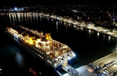 Πρόσκρουση του πλοίου «ΔΙΑΓΟΡΑΣ» στο λιμάνι της Χίου!