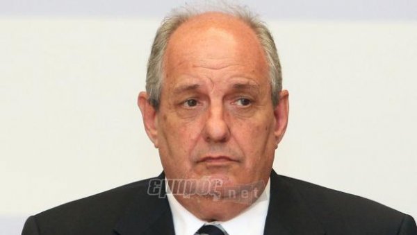 Νέα παρέμβαση από Κουίκ για «Καλλικράτη» στη Λέσβο