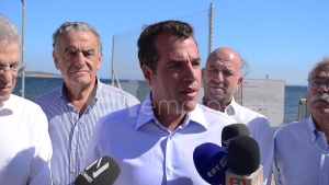 O Υπουργός Μετανάστευσης και Ασύλου, Θάνος Πλεύρης 