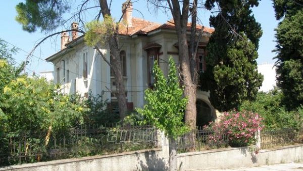 Να αποδοθεί στους αυριανούς καλλιτέχνες
