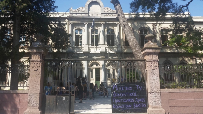 Για δες καιρό που διάλεξε η αποχή…