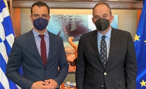 «Η κυβέρνηση Μητσοτάκη προτίθεται να επιδοτήσει την ακτοπλοϊκή σύνδεση της Λέσβου με τη Θεσσαλονίκη»