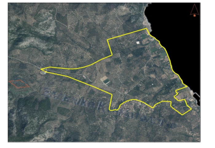 Στιγμιότυπο από τον φάκελο της δημόσιας σύμβασης  που συντάχθηκε από την πολιτικό μηχανικό Μαρία Παλλέ και  θεωρήθηκε από τον αναπληρωτή προϊστάμενο Τεχνικών Υπηρεσιών του Δήμου Μυτιλήνης, Ανδρέα Παπαχριστοφόρου 
