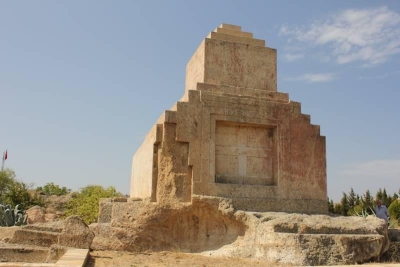 Διαμαρτυρίες στη Φώκια για αδειοδότηση λατομείου