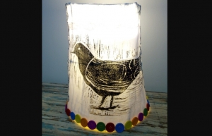 Φωτιστικά από χαρτί και σύρμα