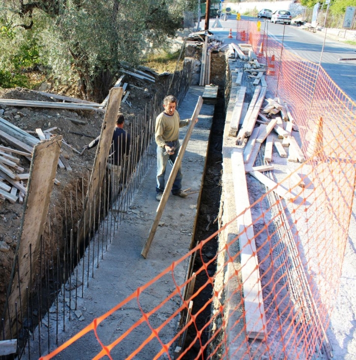Κατασκευή τοιχίων αντιστήριξης