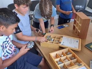 Ανακαλύπτοντας τους θησαυρούς και τα πετρώματα του Γεωπάρκου Λέσβου