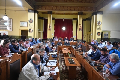 Στιγμιότυπο από συνεδρίαση του Δημοτικού Συμβουλίου Μυτιλήνης 