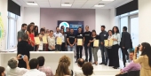 Από τη βράβευση στον διαγωνισμό Aegean Startups στη Θερμοκοιτίδα νεοφυών Επιχειρήσεων Αθήνας (ΘέΑ), με τις ομάδες με τις καλύτερες καινοτόμες ιδέες του Πανελλήνιου Διαγωνισμού Νεανικής Επιχειρηματικότητας Aegean Startups σε ειδική Ημερίδα που διοργάνωσε η Δομή Απασχόλησης και Σταδιοδρομίας σε συνεργασία με τη Μονάδα Καινοτομίας και Επιχειρηματικότητας του Πανεπιστημίου Αιγαίου.