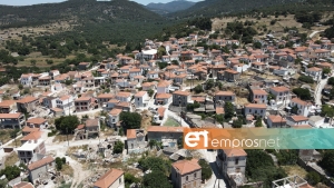 Κι αυτοί που μένουν σφίγγουν τα χείλια [Vid]