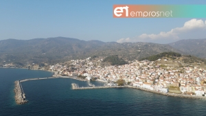 Το Πλωμάρι από ψηλά