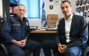 Από την συνάντηση του ειδικού συμβούλου του Πρωθυπουργού Ιάσονα Πιπίνη με τον Λιμενάρχη Μυτιλήνης Δημήτρη Μάγειρα 
