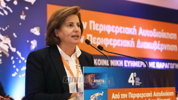 Η Καλογήρου για το δίκτυο των νησιωτών δημάρχων του προσφυγικού 