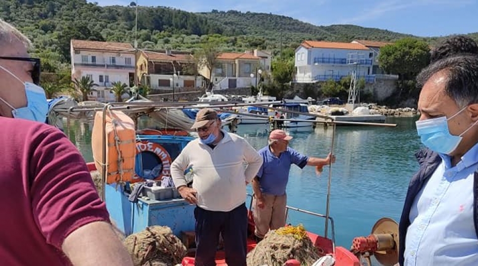 Στην κυβέρνηση τα προβλήματα των ερασιτεχνών αλιέων Σκάλας Πολιχνίτου που δημιουργήθηκαν από την κακοκαιρία