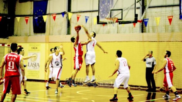 Νίκες από τα φαβορί, με φόντο… τον τελικό!