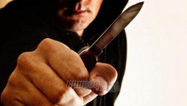 «Μπαράζ» ληστειών με μαχαίρι