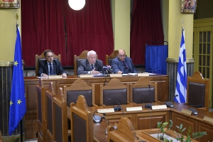 Δεν φαίνεται φως στον ορίζοντα...