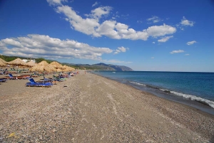 Κρούση από 4 συλλόγους για τον τρόπο καθαρισμού της παραλίας των Βατερών