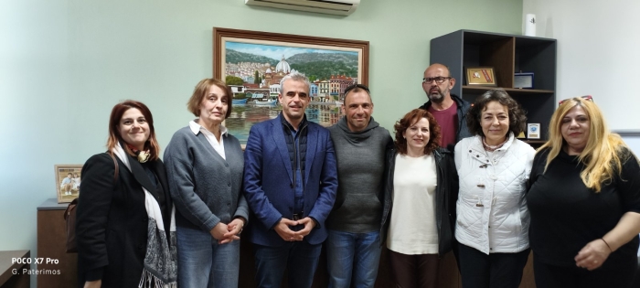 Στιγμιότυπο από την συνάντηση με τον Δήμαρχο Μυτιλήνης, Παναγιώτη Χριστόφα 