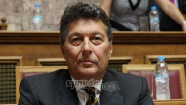 Στη Γέρα ο Φωτής Ξύδας