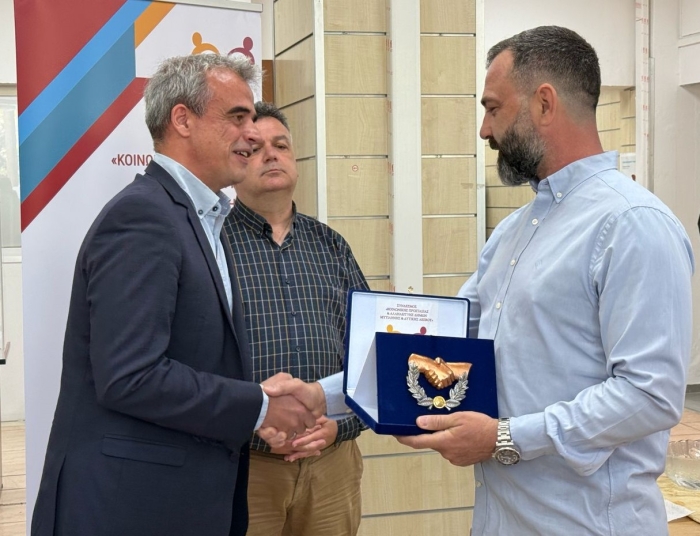 Στιγμιότυπο από το ευχαριστήριο του Δημάρχου στον κ. Τζανέτο 