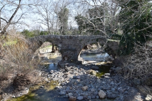 Αίτημα άμεσης σωστικής παρέμβασης σε γεφύρι των Παρακοίλων