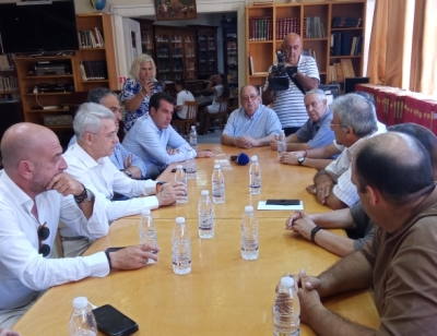 Από την επίσκεψη του Υπουργού στο Αναγνωστήριο Αγιάσου 