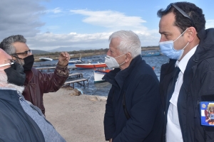 Στο λιμάνι των Παρακοίλων ο Μουτζούρης