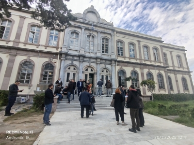 Αντωνέλη: Σήμερα δικάζεται το δικαίωμα μας στην ελεύθερη έκφραση διαφωνίας