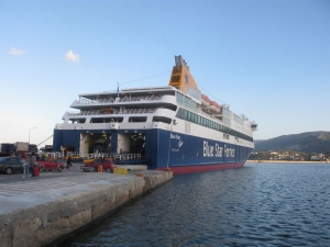 Εκπτωση 30% στα εισιτήρια από τη Blue Star Ferries