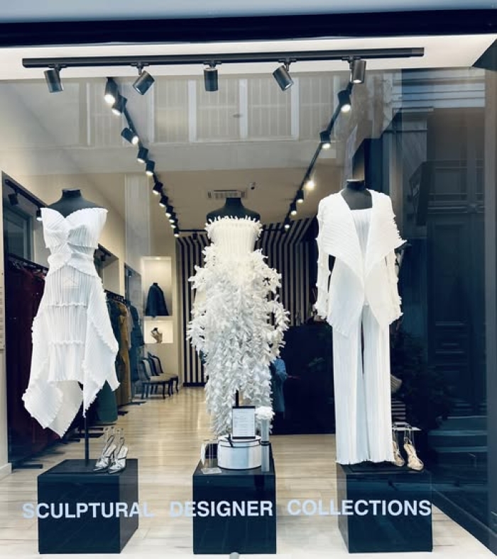 Ανέμπνευστες σκηνοθεσίες