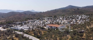 Στη Λέσβο εξακολουθεί να επικρατεί συνωστισμός παρά τον κορονοϊό