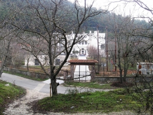 Ξεκίνησαν οι εμβολιασμοί για τον κορονοϊό στο Θεομήτωρ