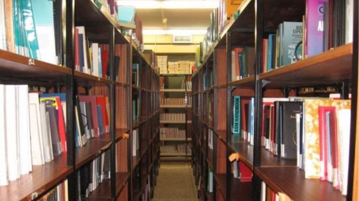400 βιβλία στη Δημοτική Βιβλιοθήκη από το Ίδρυμα Κ.Ι.Π.Κ.Ε