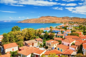 Ανάβει το πράσινο φως για το δρόμο Καλλονής – Πέτρας